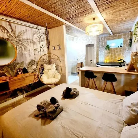 Les Spas De La Mer, Suite & Spa, Love Room, Plein Coeur Du Grau Le Grau-du-Roi Exterior foto