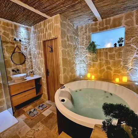 Les Spas De La Mer, Suite & Spa, Love Room, Plein Coeur Du Grau Le Grau-du-Roi Exterior foto