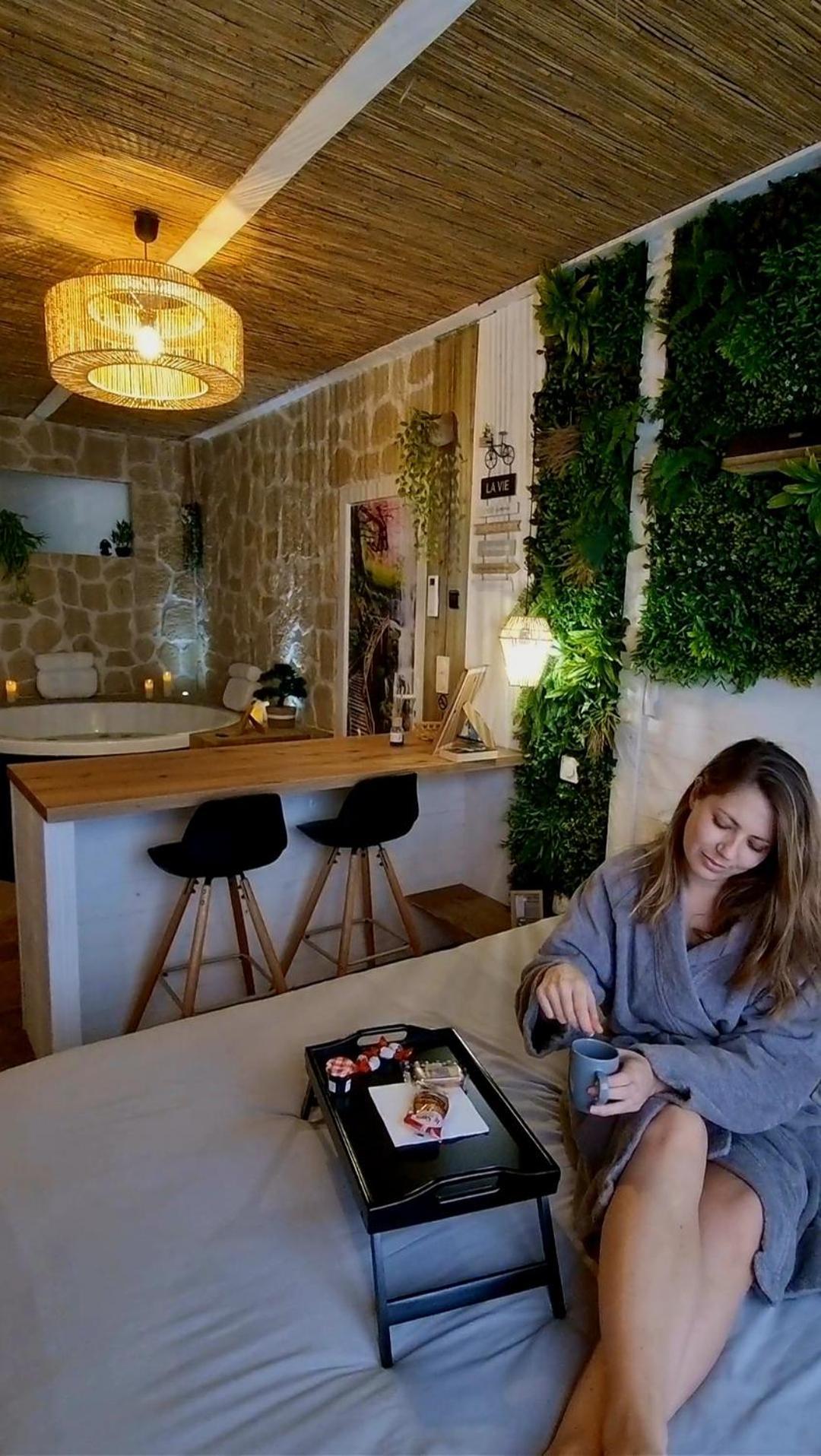 Les Spas De La Mer, & Spa, Room, Plein Coeur Du Grau * Le Grau-du-Roi