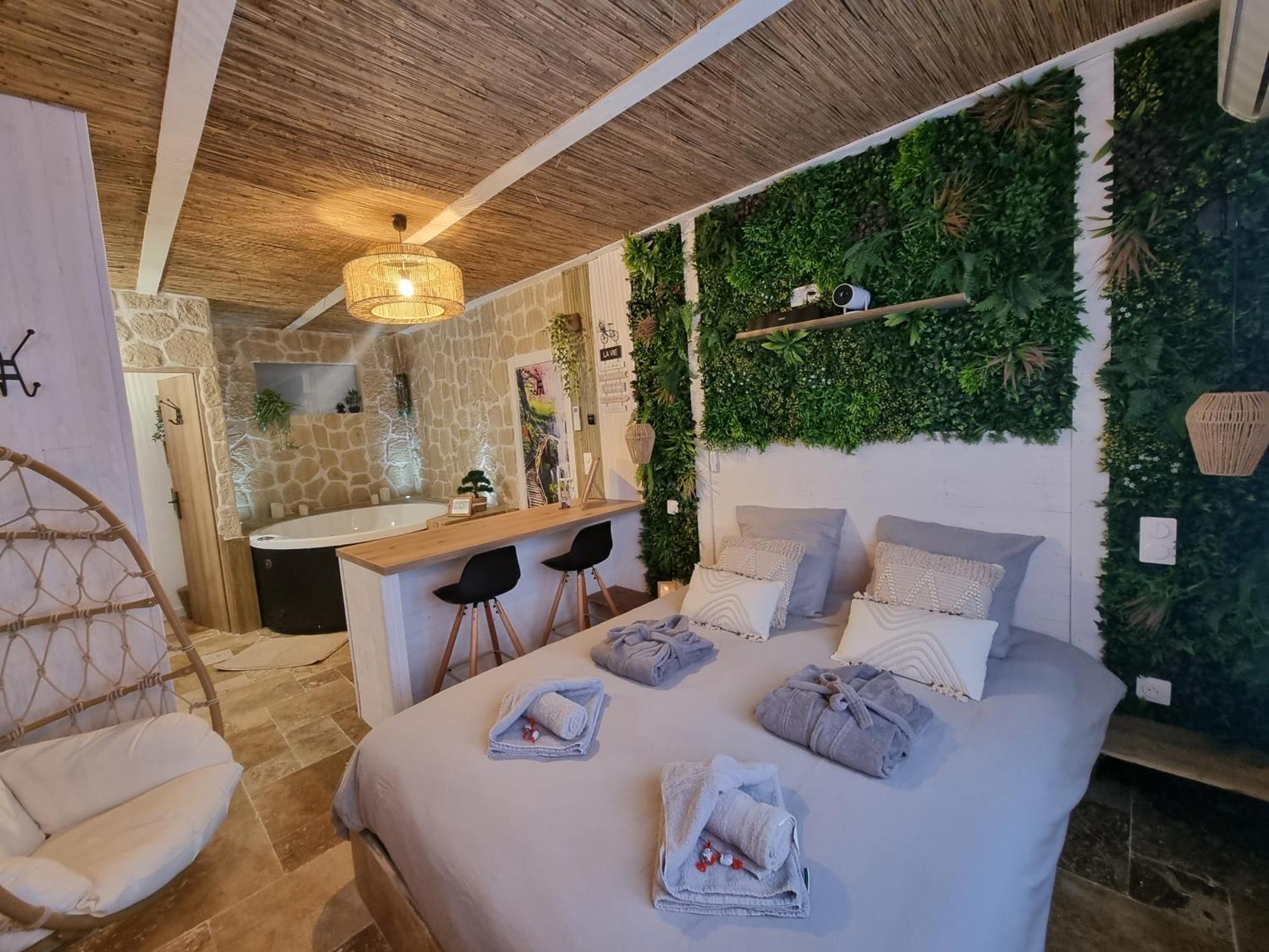 Apartment Les Spas De La Mer, & Spa, Room, Plein Coeur Du Grau *